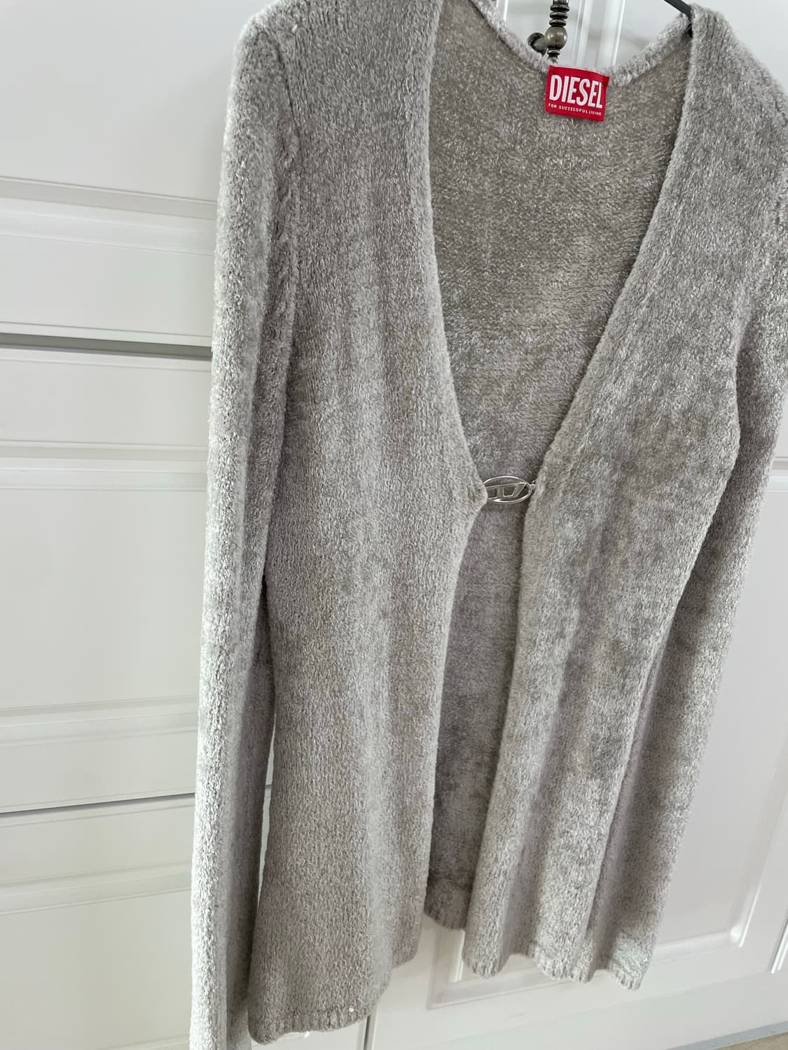 DIESEL 퍼 부클 가디건 (그레이) 상품이미지1