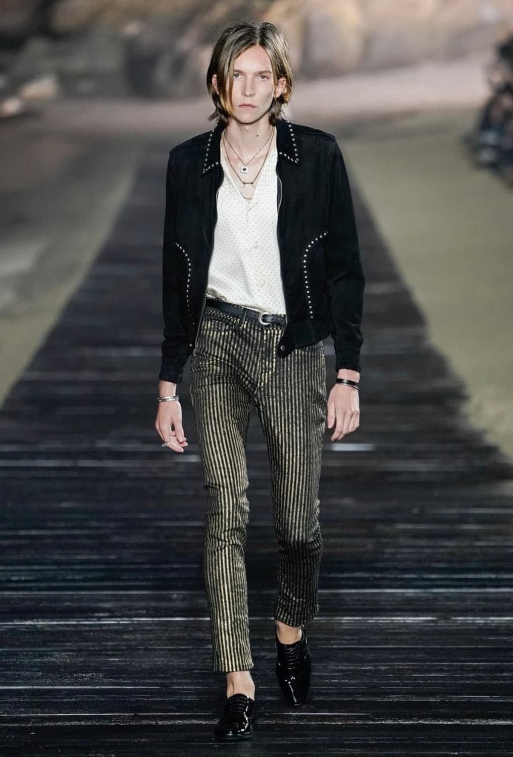 생로랑 20ss 스웨이드 플라워 스터드 자켓 46사이즈 상품이미지7