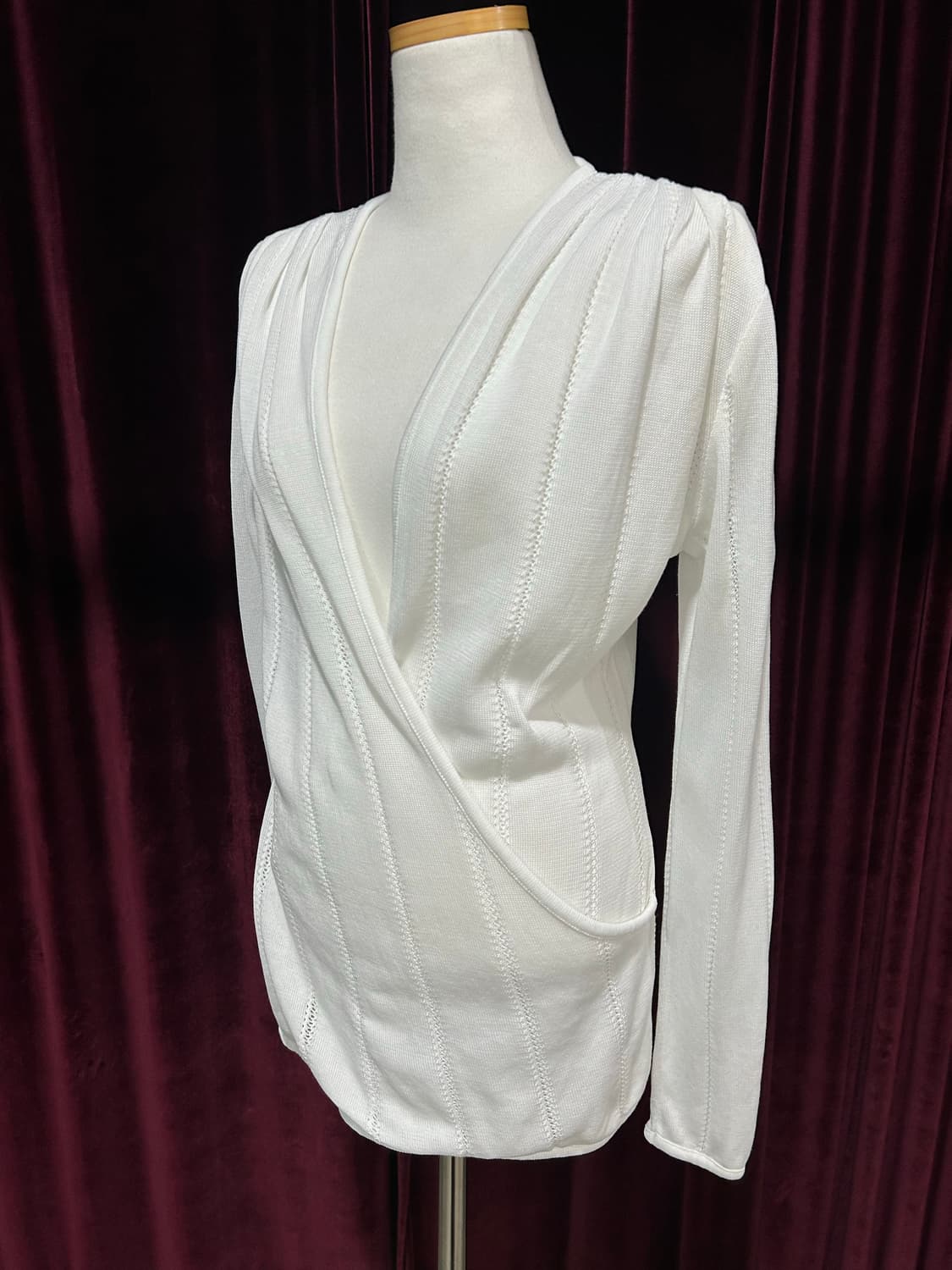 VALENTINO GARAVANI v neck wrap knit 상품이미지1