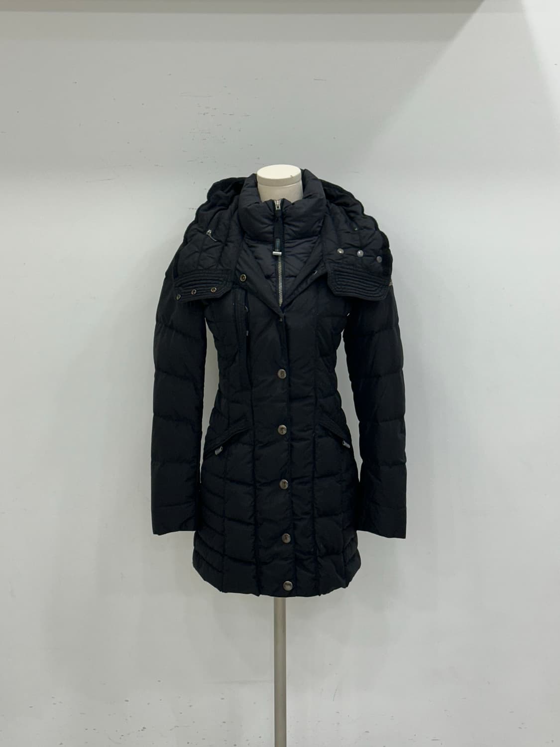 파라점퍼스 다운 패딩 (한국명품감정서 동봉) 상품이미지1