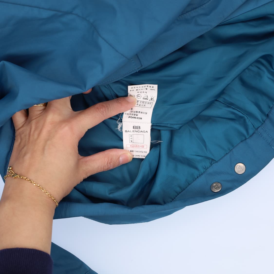 90 발렌시아가 BB로고 블루종 0306H1 상품이미지6