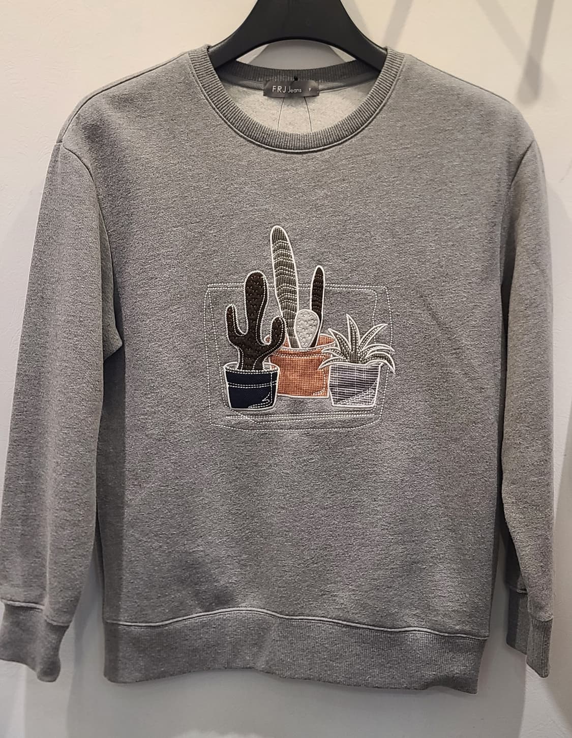 FRJ 기모 라운드 맨투맨  상품이미지1