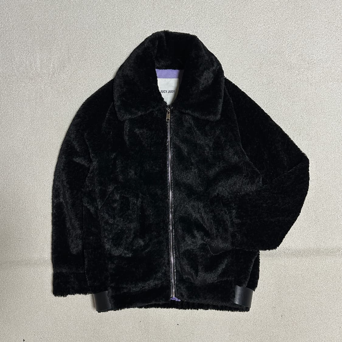 쥬시쥬디 페이크 퍼 집업 점퍼 상품이미지1