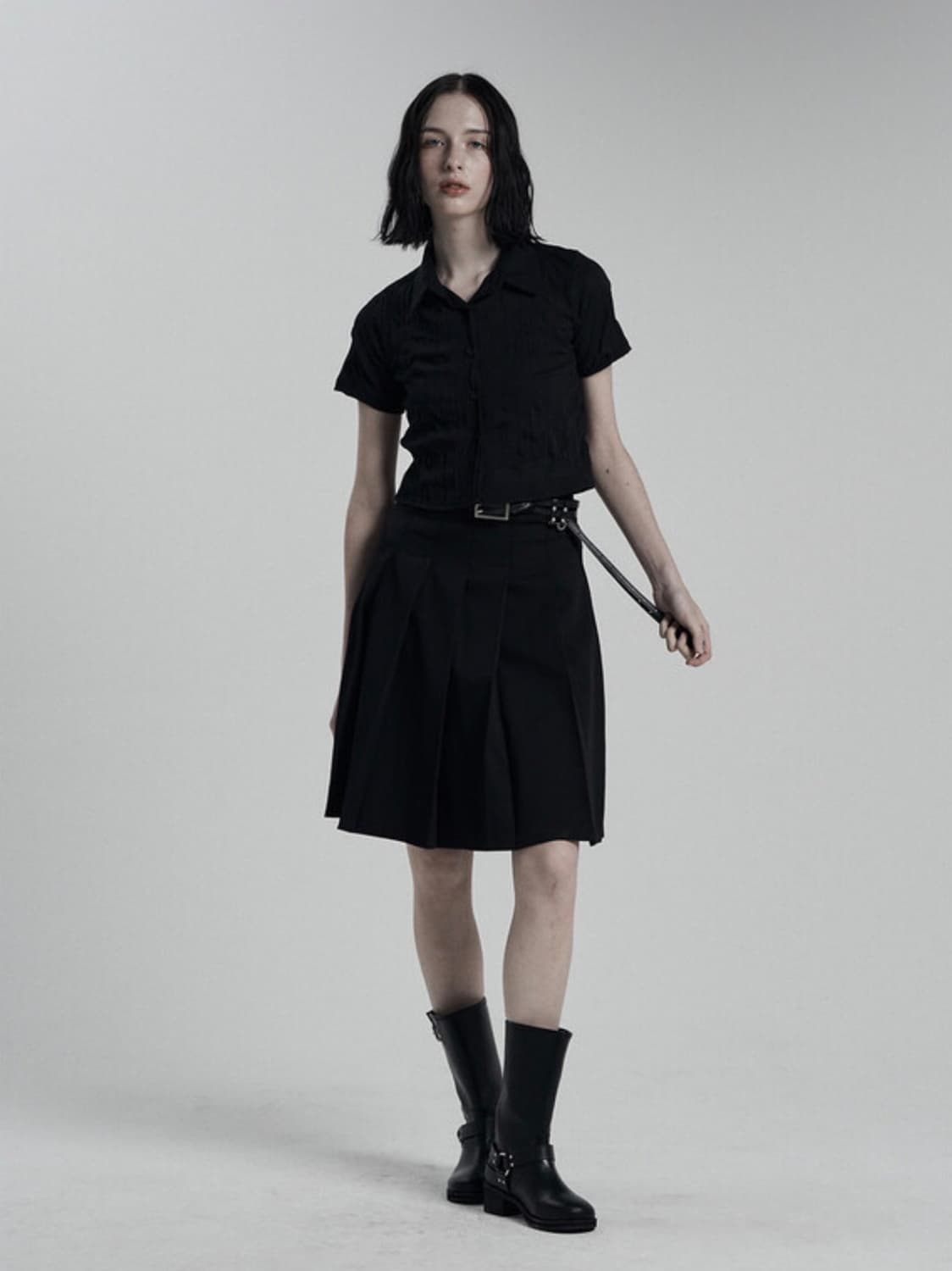 [단종/새상품] 어니브 미디 플리츠 스커트 블랙 상품이미지1