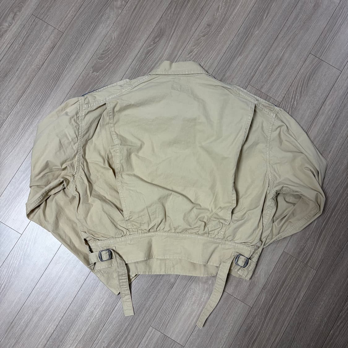 캐피탈 스마일 단추 크롭 셔츠 자켓 상품이미지2