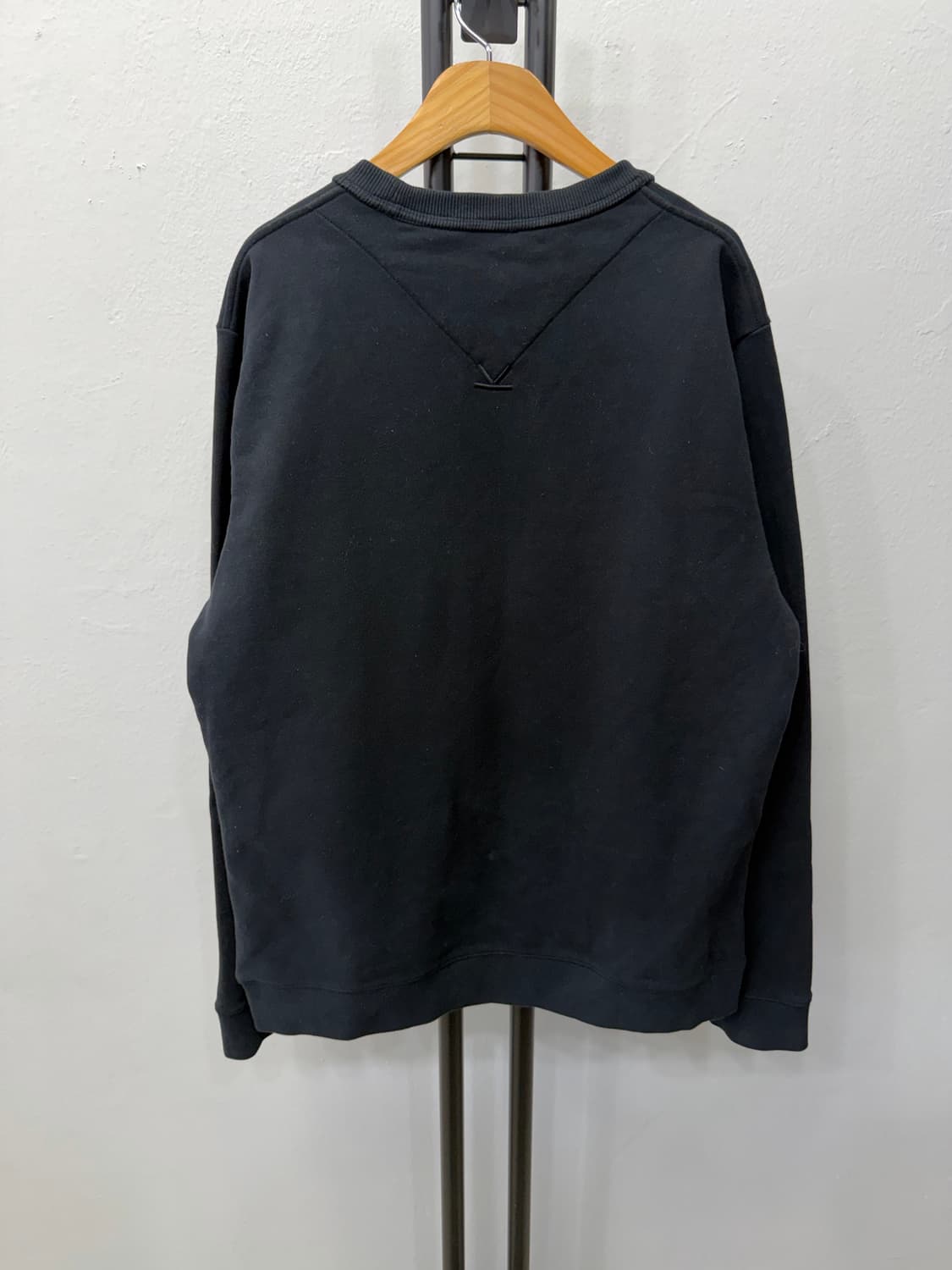 정품) KENZO 겐조 블랙 아이 프린팅 맨투맨 M  상품이미지5