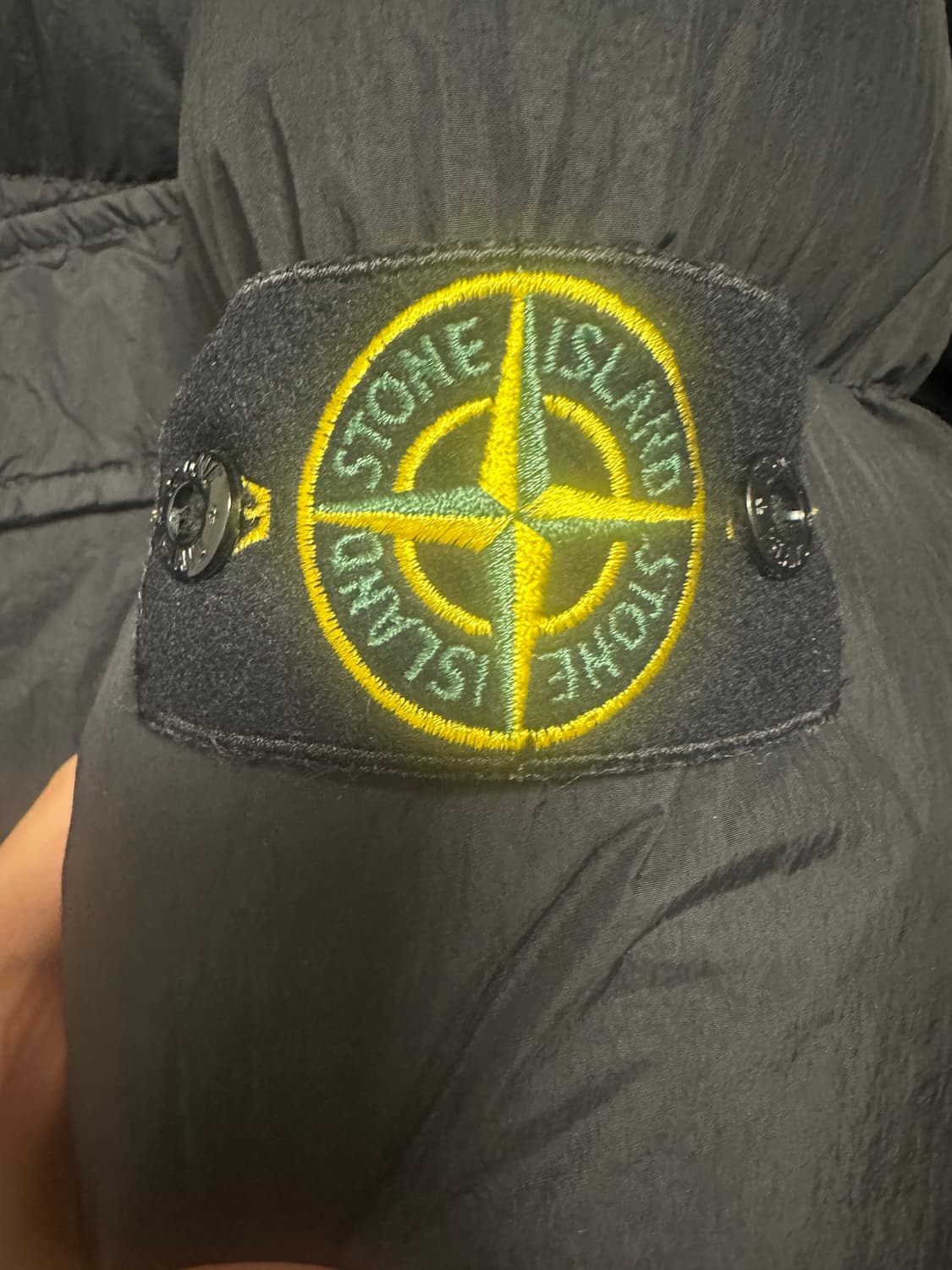 스톤아일랜드 22fw 크링클랩스 숏패딩 L 상품이미지5