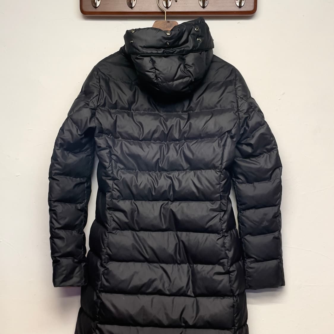 몽클레르 (우먼) 난테스퍼 블랙 롱 패딩 상품이미지3