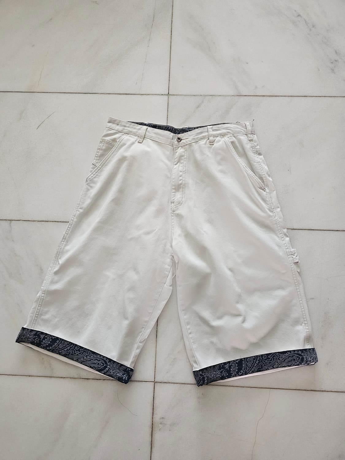 [희귀] 스눕독(Snoop Dogg) 오피셜 올드스쿨 페이즐리 버뮤다 팬 상품이미지1