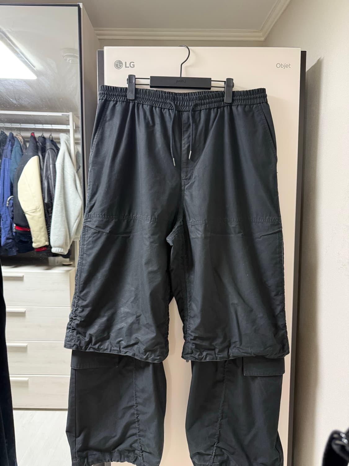 준지 24FW 브러쉬드 코튼 퍼커링 팬츠 블랙 52 상품이미지1