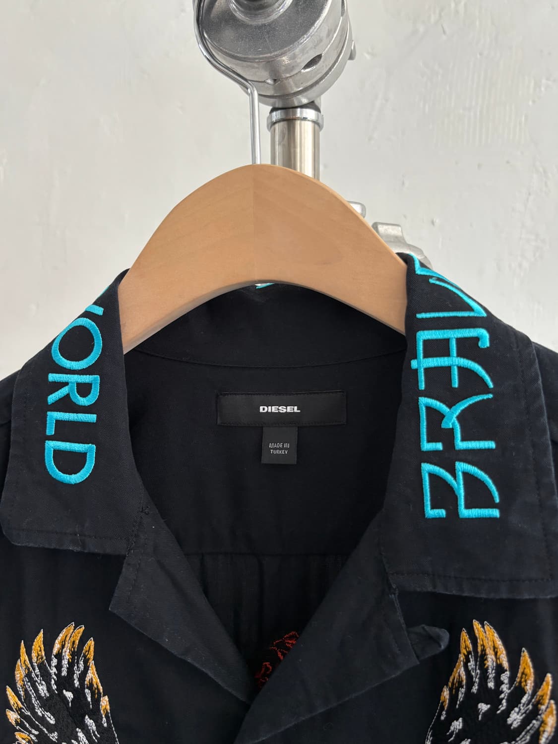 DIESEL 디젤 블랙 버드 프린팅 셔츠 상품이미지3