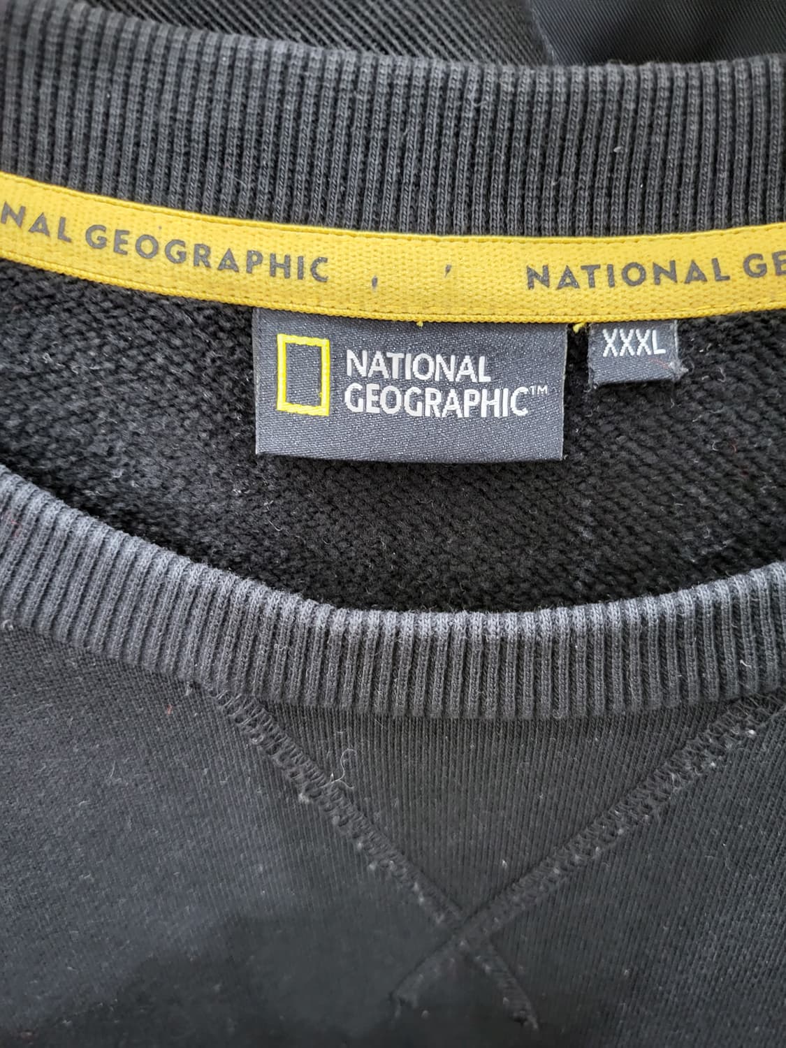 내셔널지오그래픽 남성 맨투맨 상품이미지3