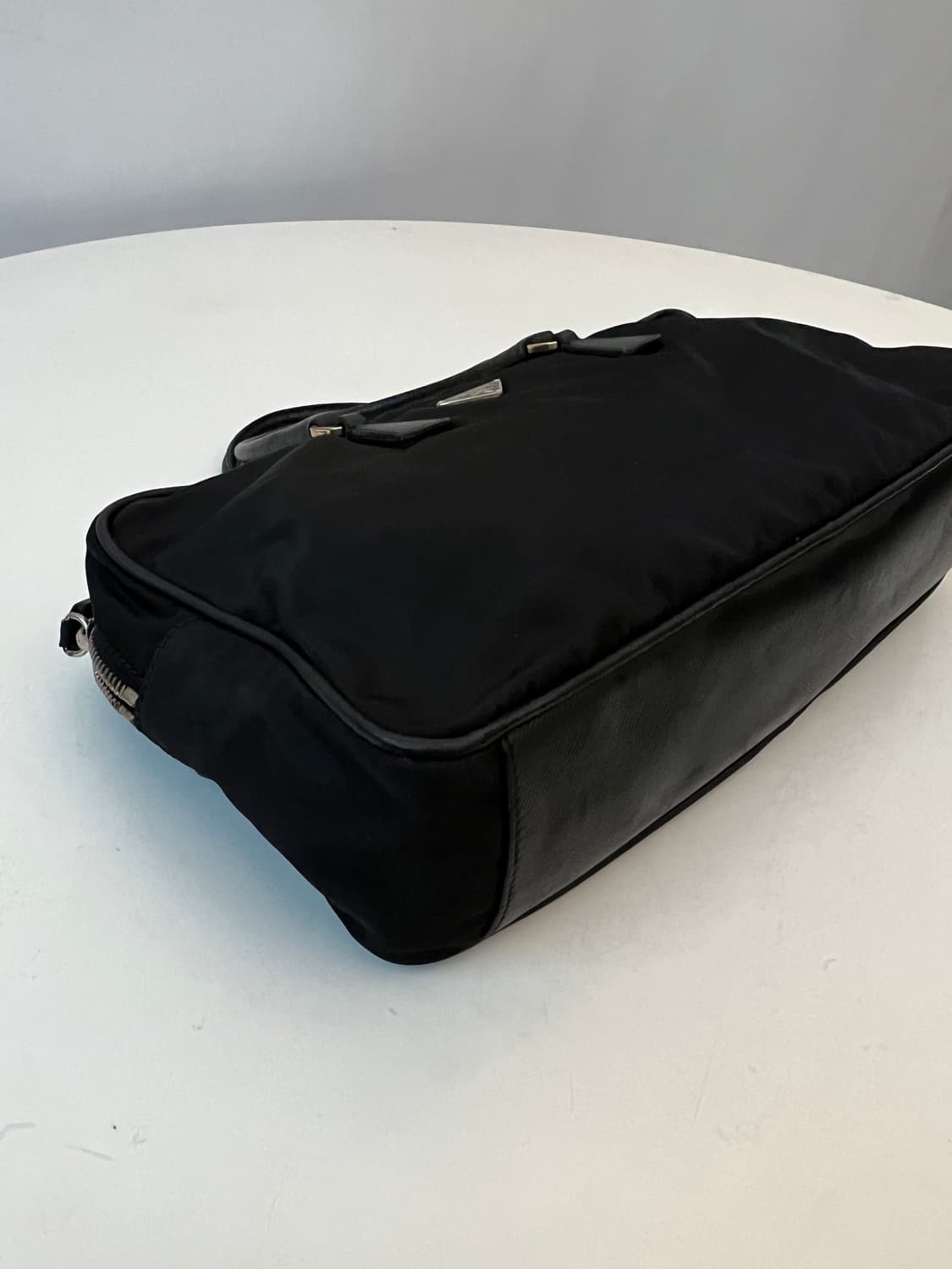 (빈티지) 프라다 블랙 포코노 미니 볼링백 상품이미지5