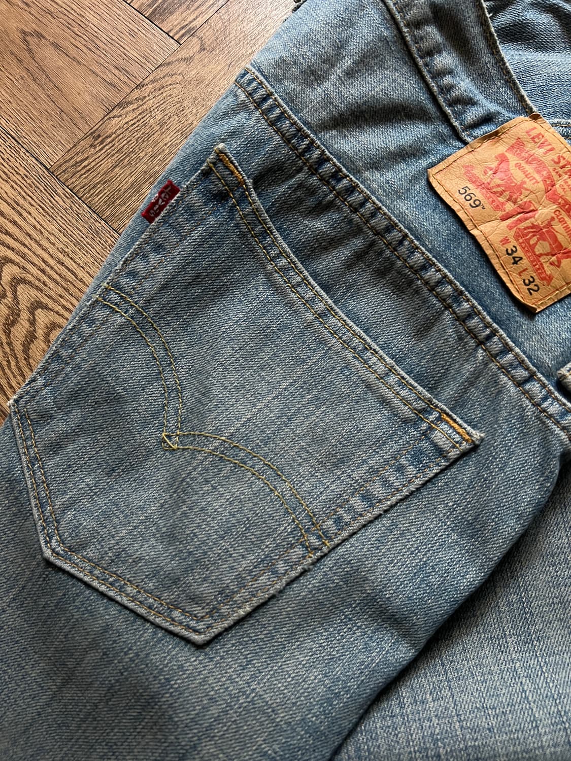 [34]리바이스 569 와이드핏 빈티지 워싱 라이트블루 데님 팬츠 상품이미지5