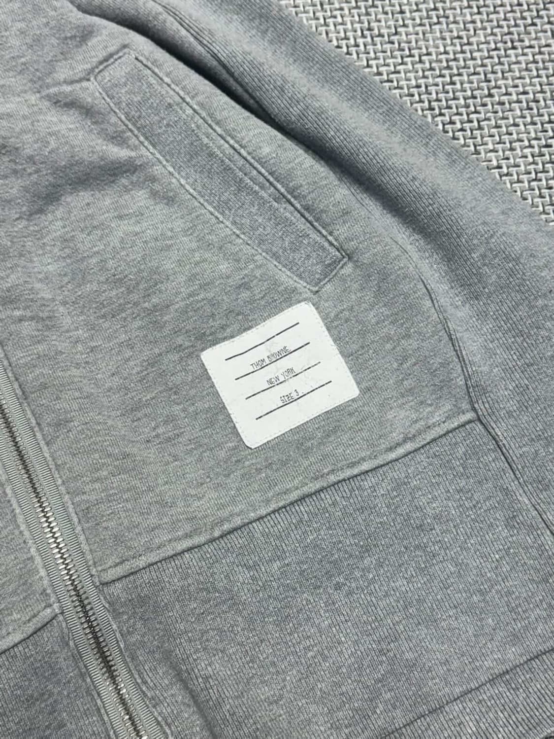 톰브라운 후드집업 상품이미지4