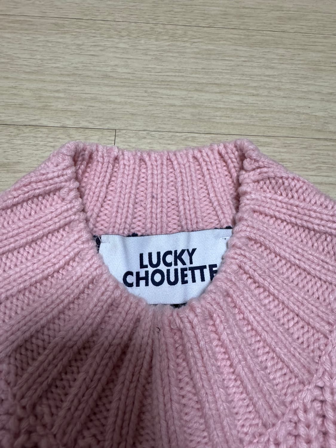 럭키슈에뜨 니트 스웨터 상품이미지3