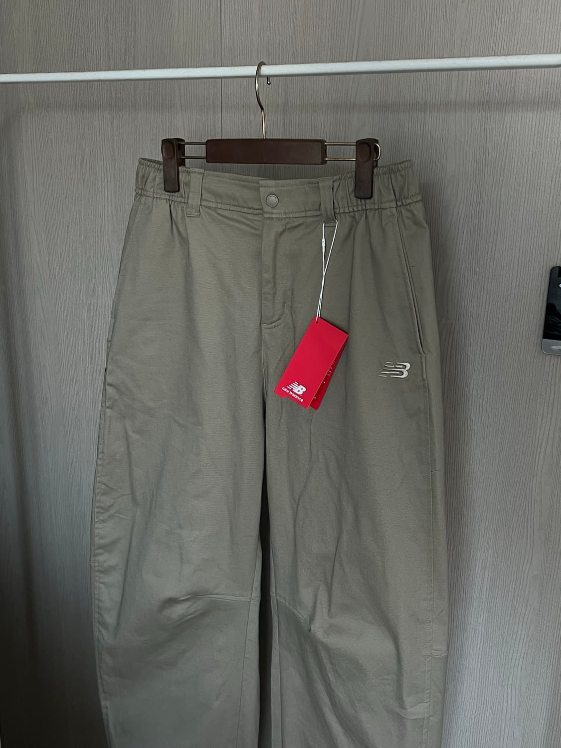 뉴발란스 커브드 와이드 치노 팬츠 m 새상품 상품이미지3