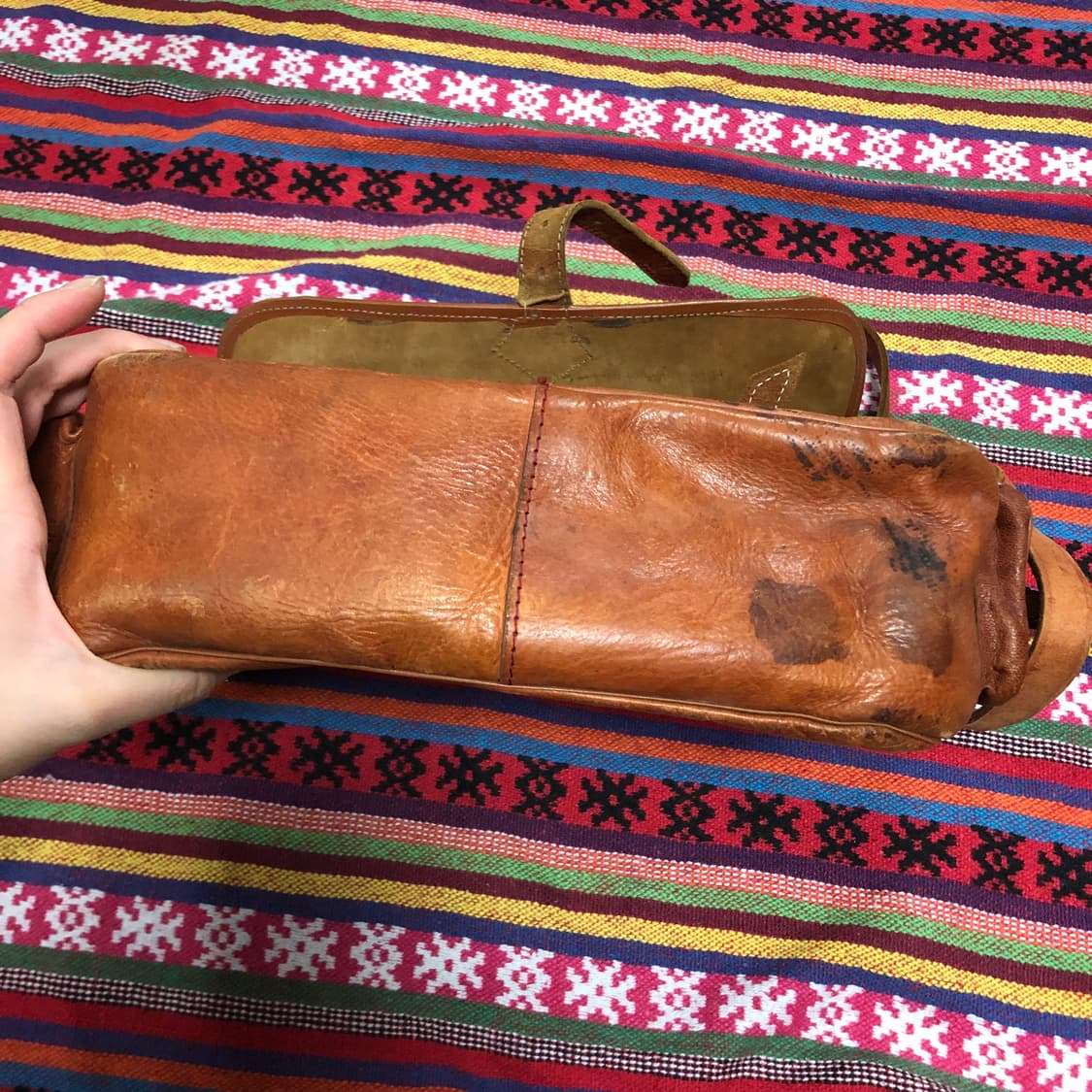 레더 크로스백 브라운 상품이미지4