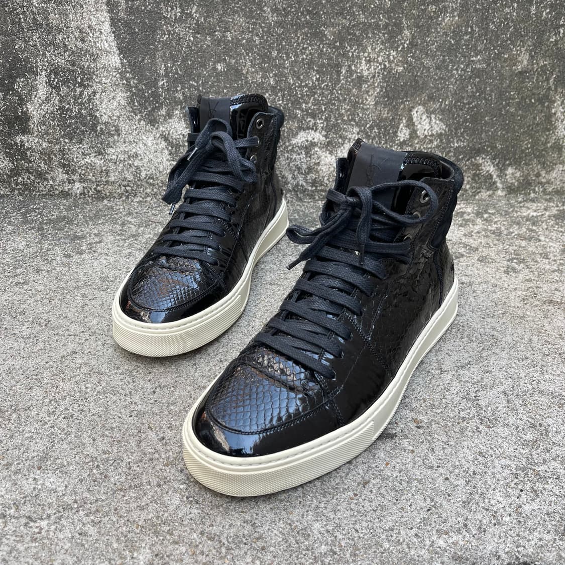 [41] Saint Laurent 아카이브 레더 하이탑 스니커즈(260) 상품이미지1