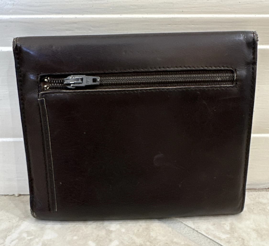 프라다 지갑Prada Leather Tri-Fold Flap Wallet 상품이미지2