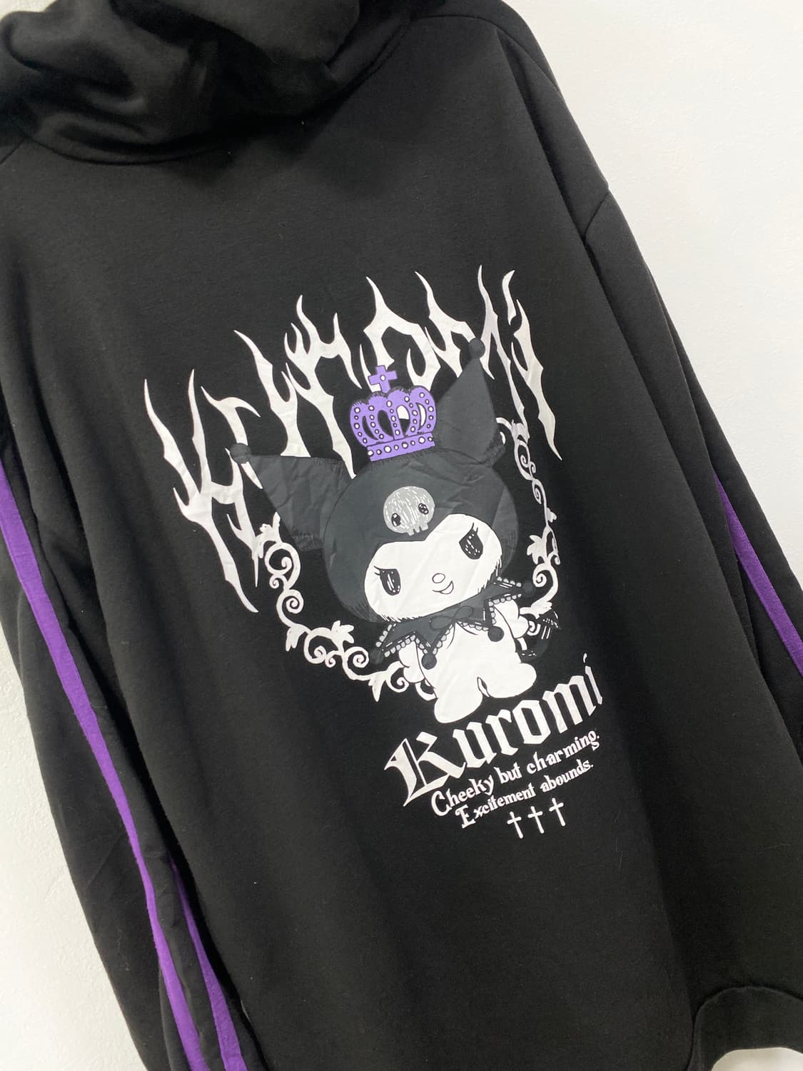 [SANRIO] 쿠로미 펑크 해골 후드집업 상품이미지7