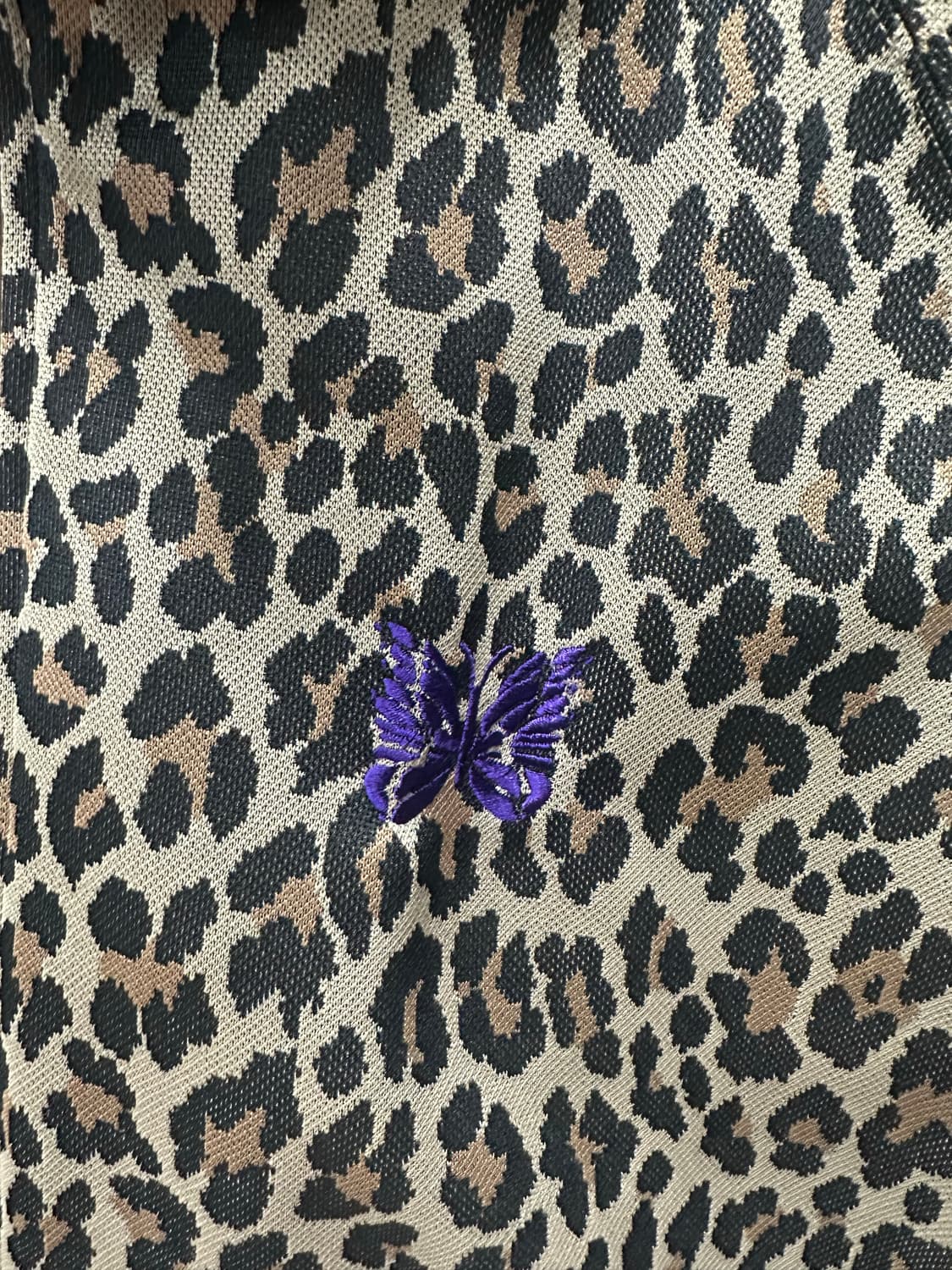 니들즈 상의 상품이미지2