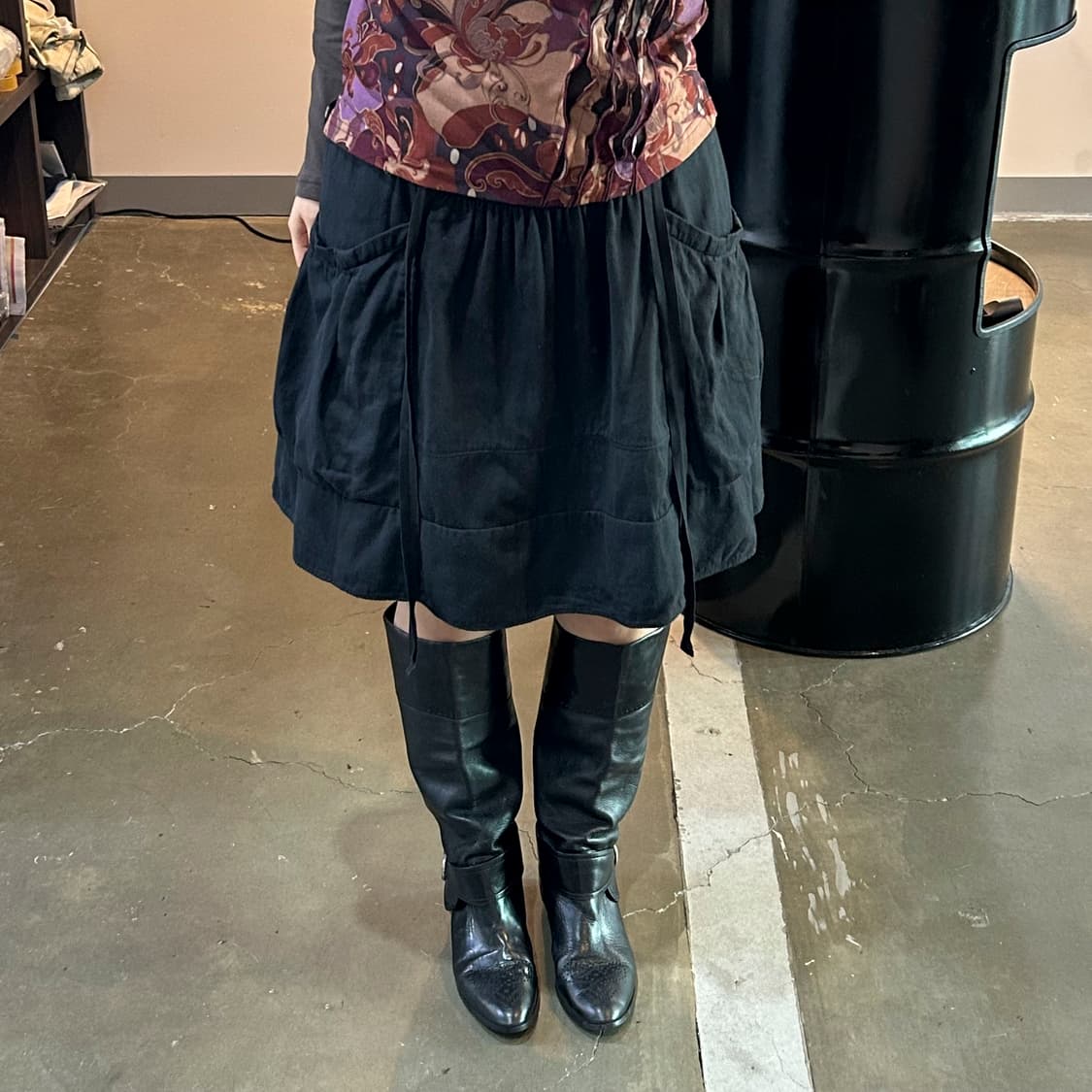 블랙 포켓 미디 스커트 상품이미지5