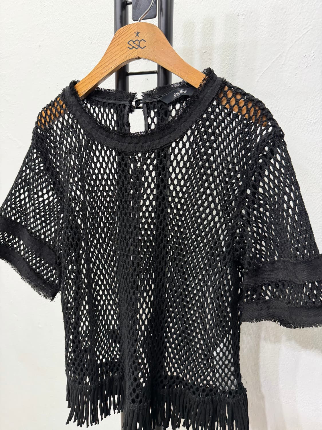 정품) 세컨플로어 한섬 블랙 망사 반팔 티셔츠 82 상품이미지3