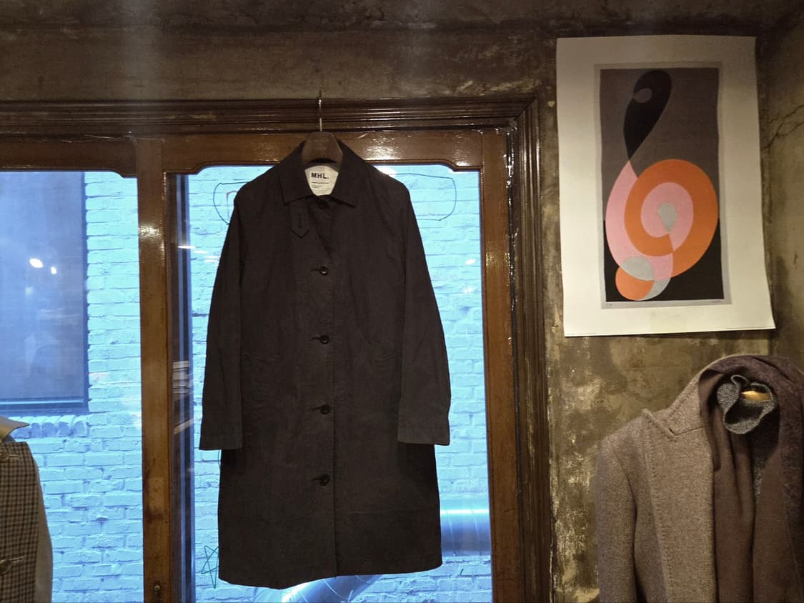 마가렛 호웰 코트 상품이미지7