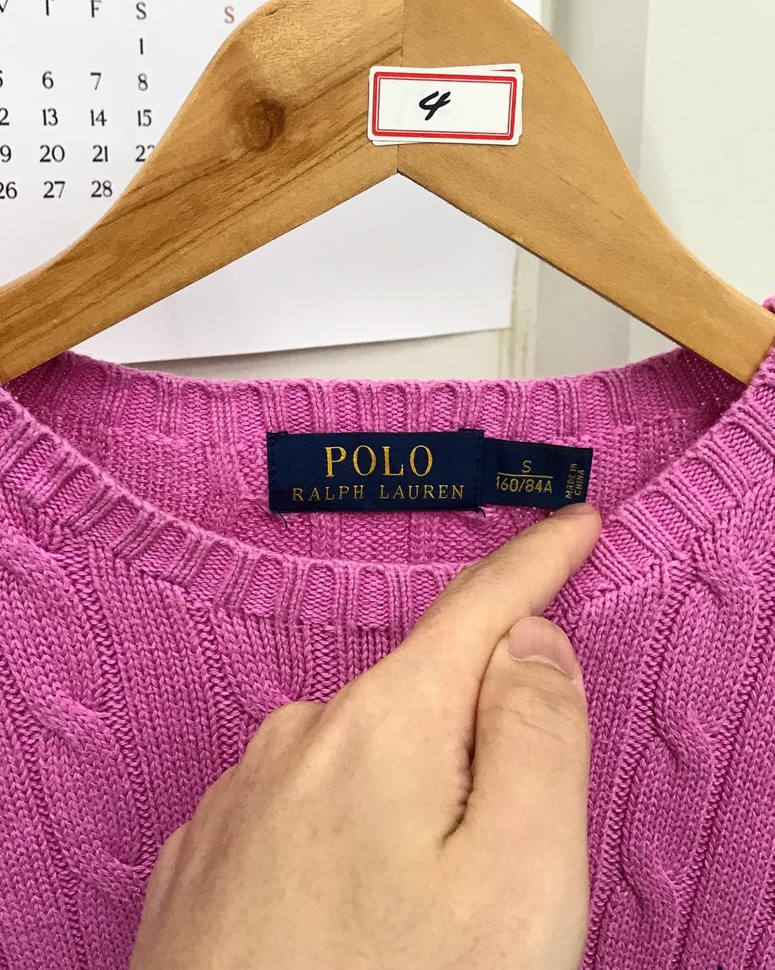 폴로 핑크 케이블 니트 상품이미지2