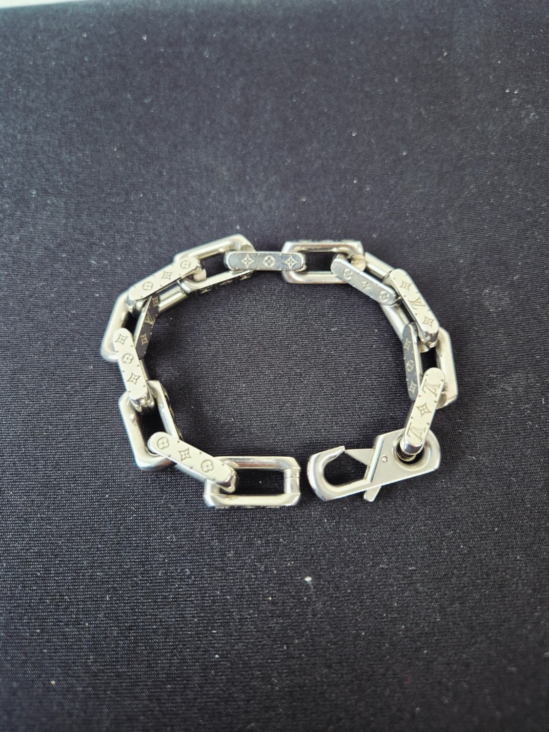 루이비통 버질아블로 팔찌m사이즈 상품이미지2