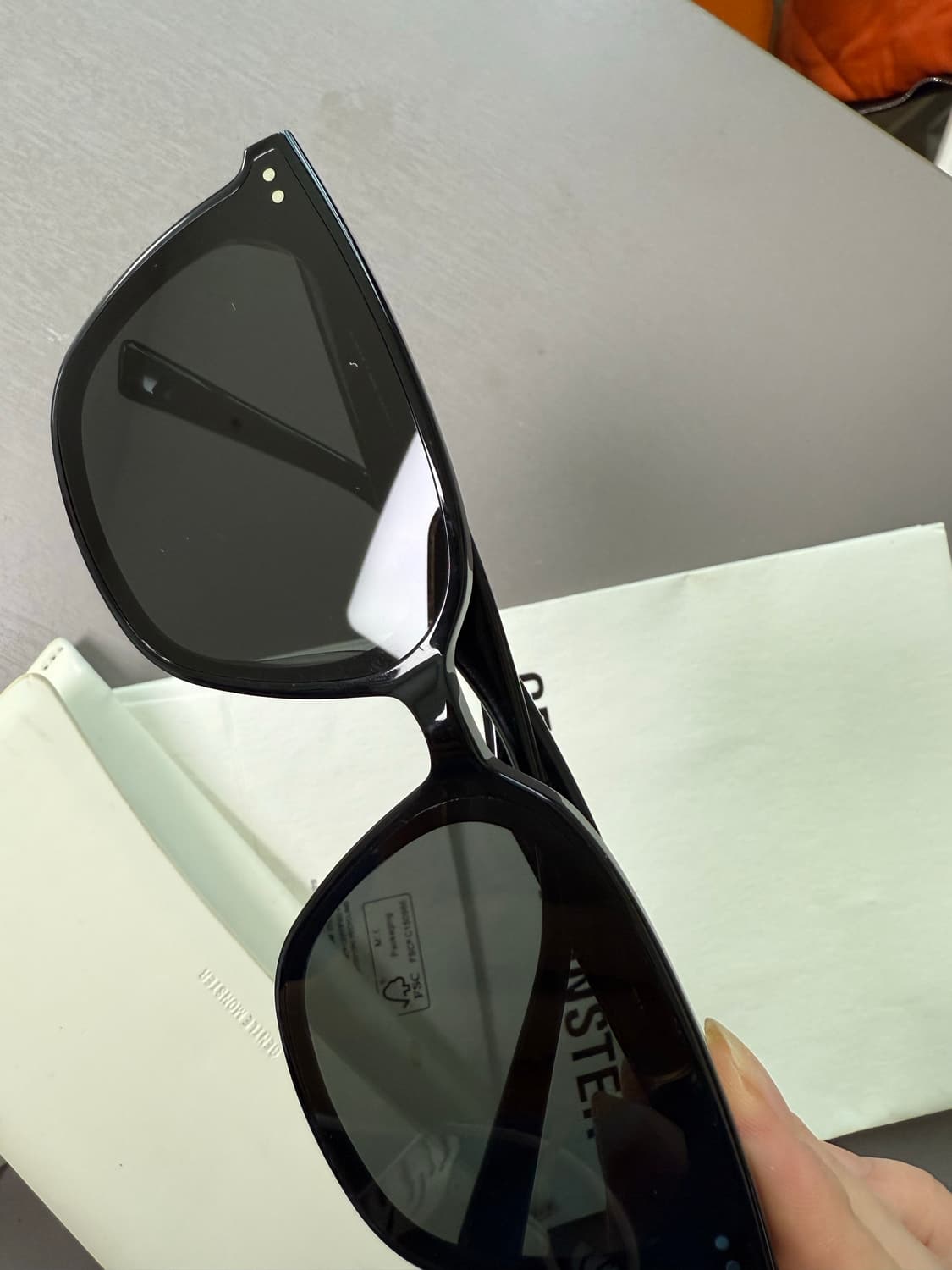 젠틀몬스터 하이저 01 블랙 선글라스 상품이미지2