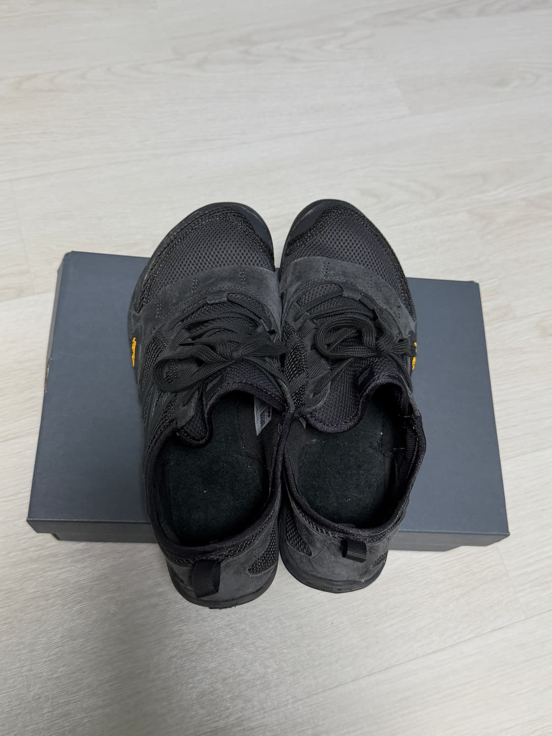 뉴발란스 미니머스 mt10 블랙 캐슬락 상품이미지2