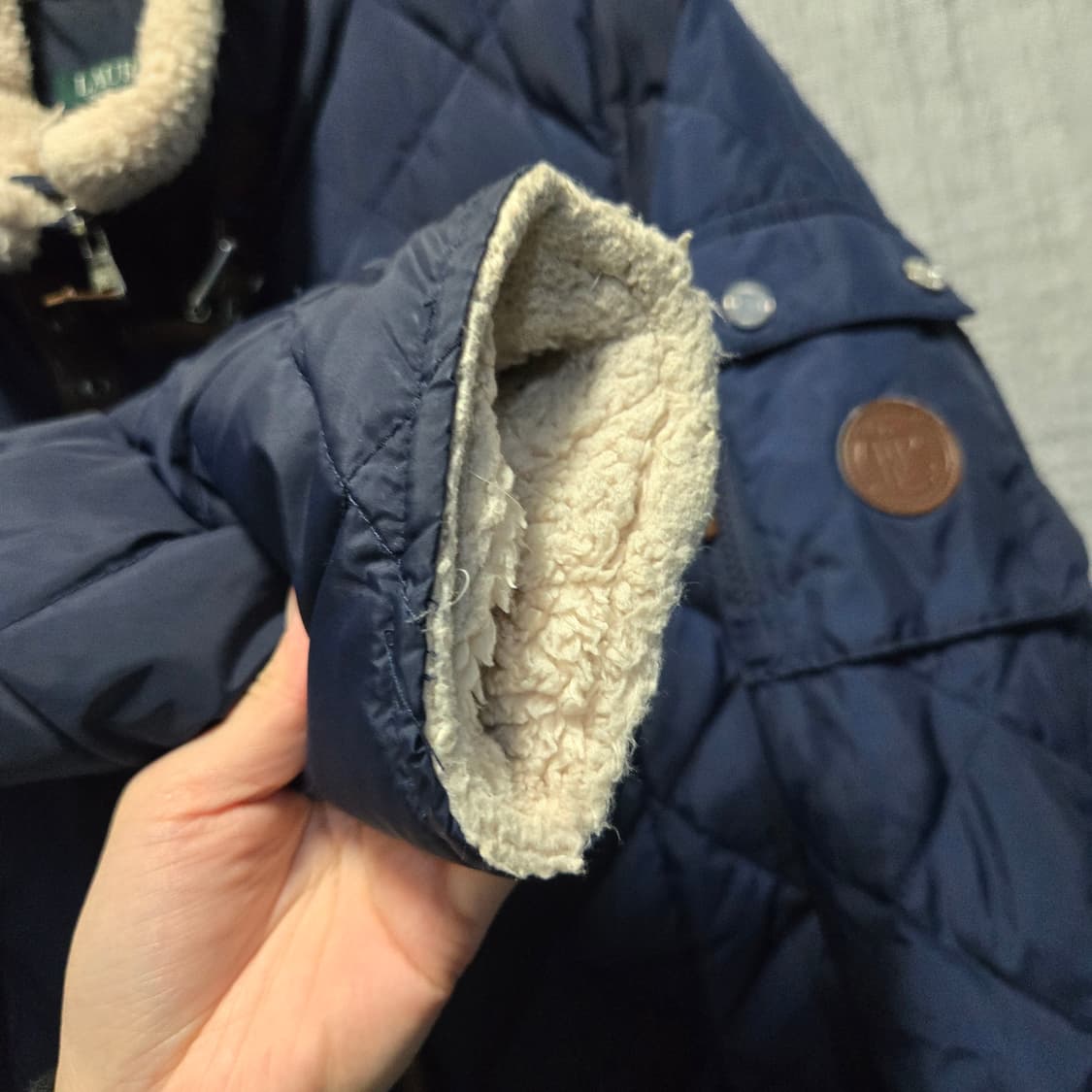 랄프로렌 레더 퀄티드 셰르파 다운 코트  상품이미지6