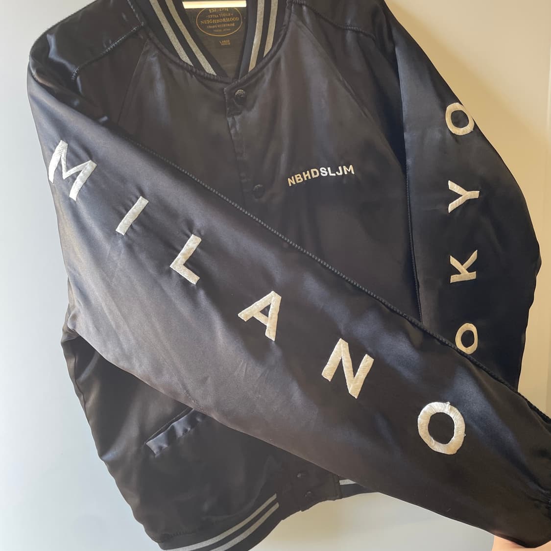네이버후드 x 슬램잼 새틴 베이스볼 자켓 상품이미지6