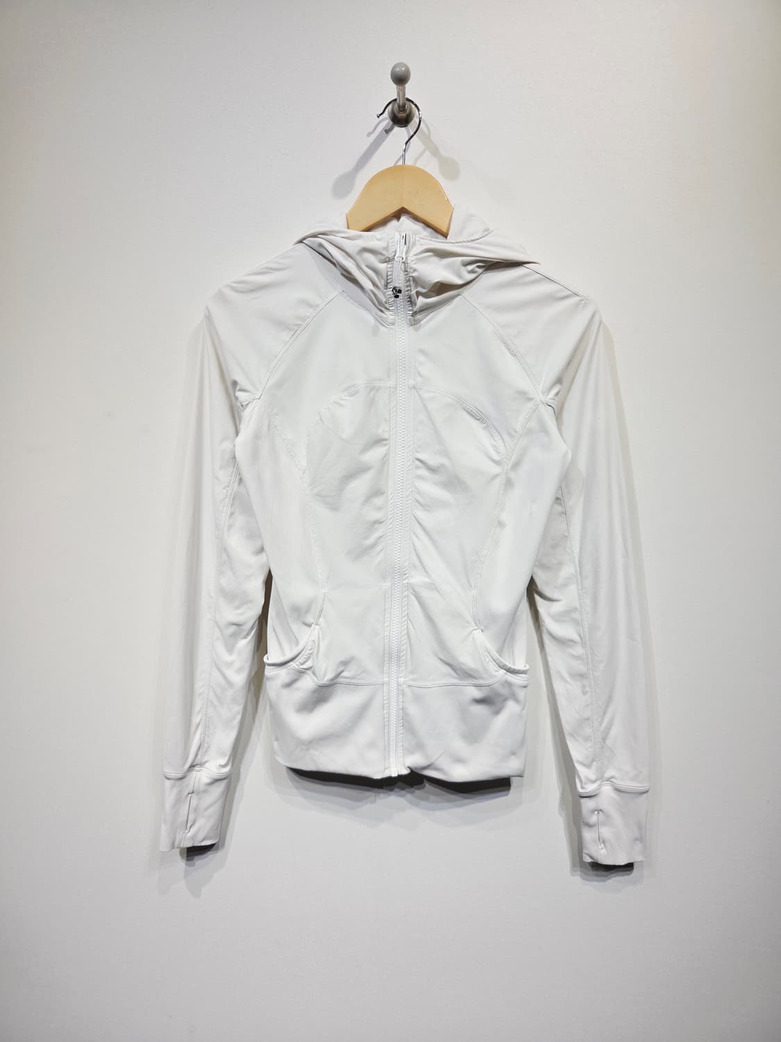 룰루레몬 뒷면 셔링 후드 집업 자켓 화이트 상품이미지4