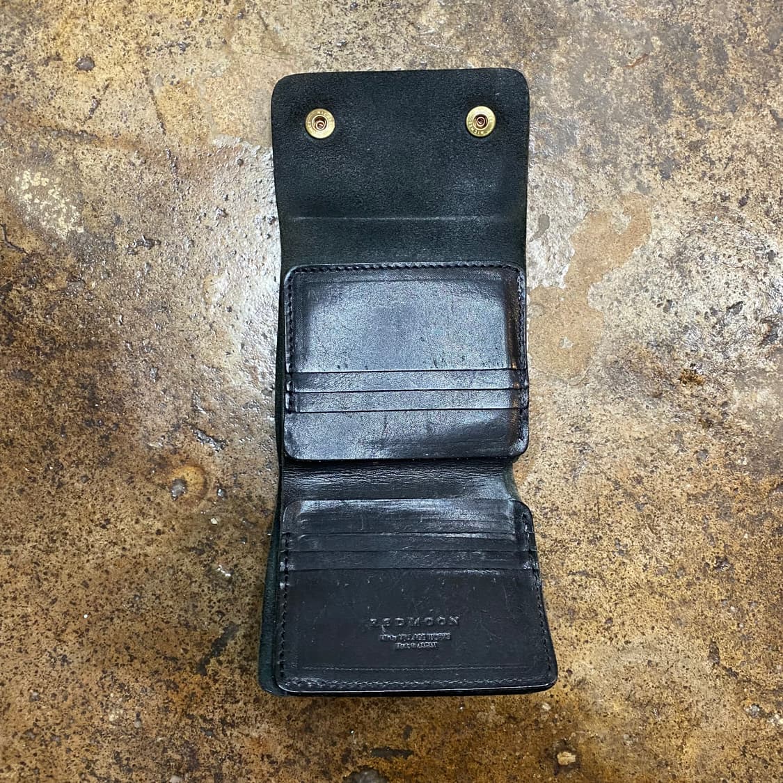 레드문 가죽 반지갑 블랙 상품이미지2