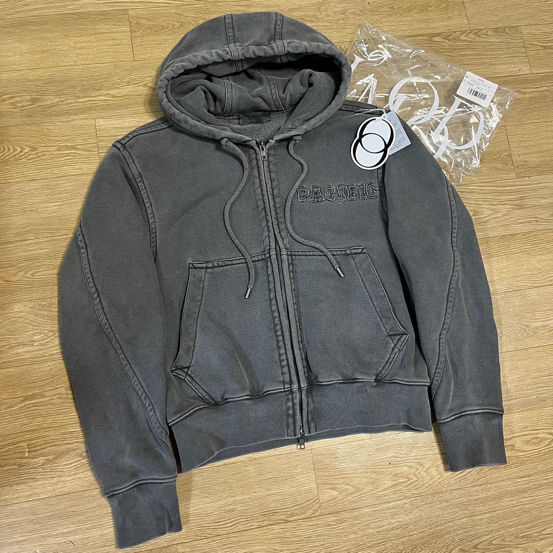 새상품44) 엘무드 LEGACY 피스 다이드 패치워크 헤비 크롭 후드집업 상품이미지2