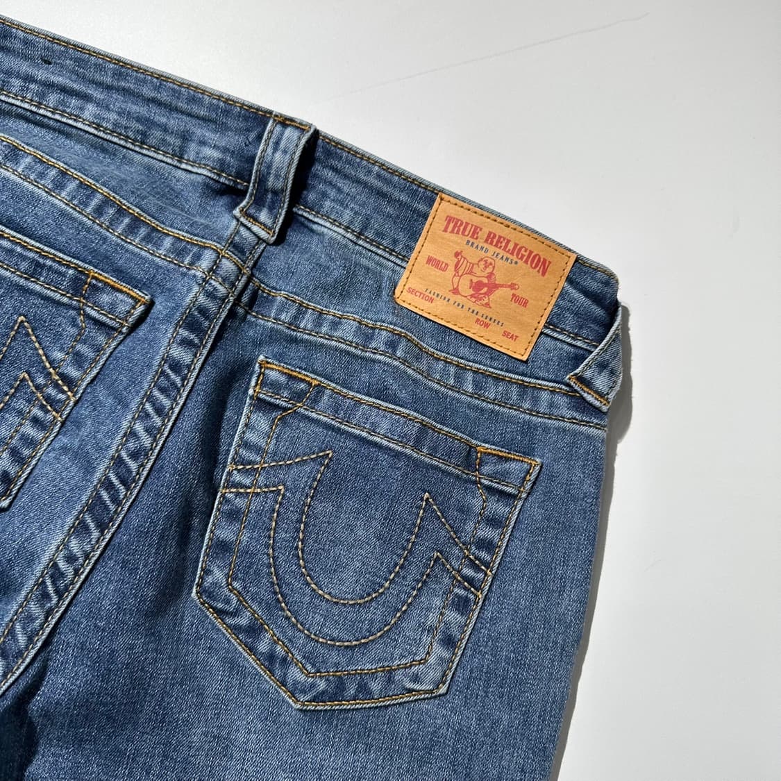 트루릴리전 부츠컷 데님 팬츠 상품이미지4