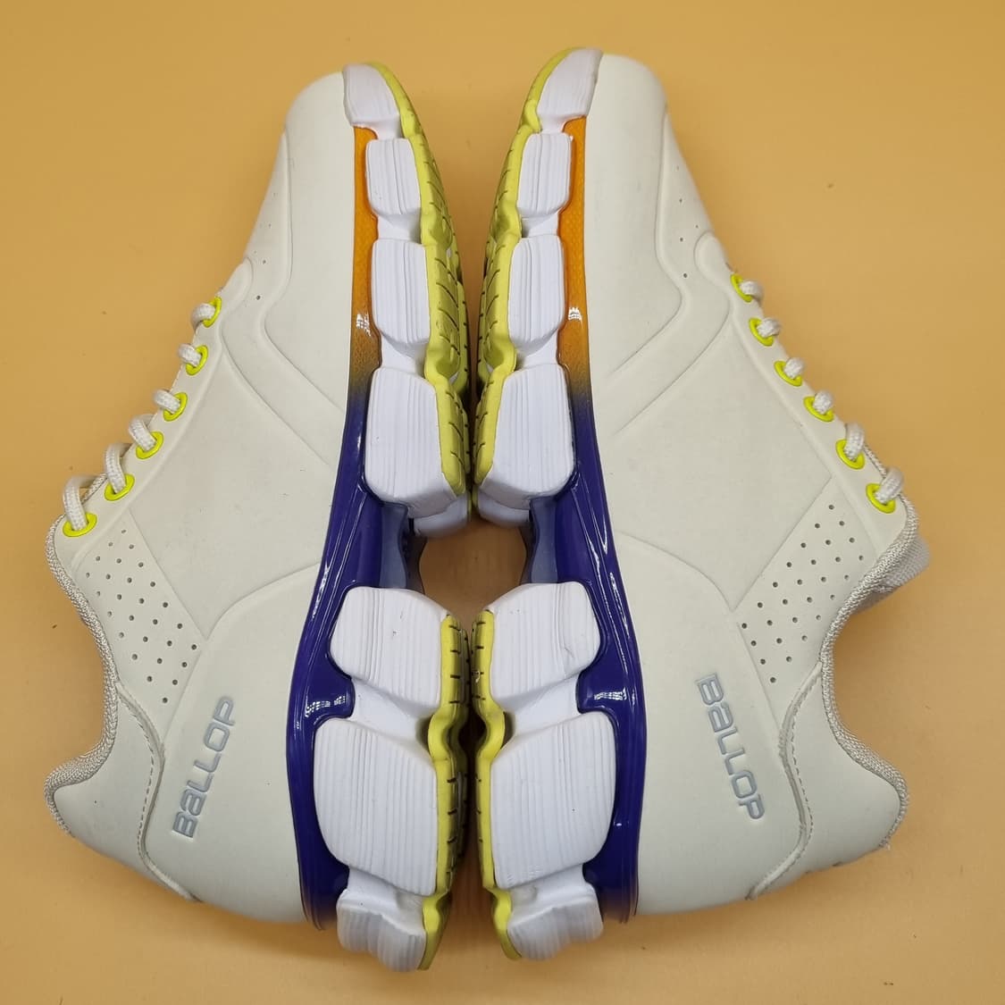 밸롭 티바트 윈트리 여성운동화235-240 상품이미지5