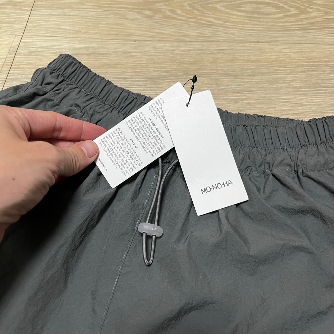(ONE SIZE) 새상품 모노하 MONOHA 페이퍼 숏 팬츠 그레이 상품이미지3