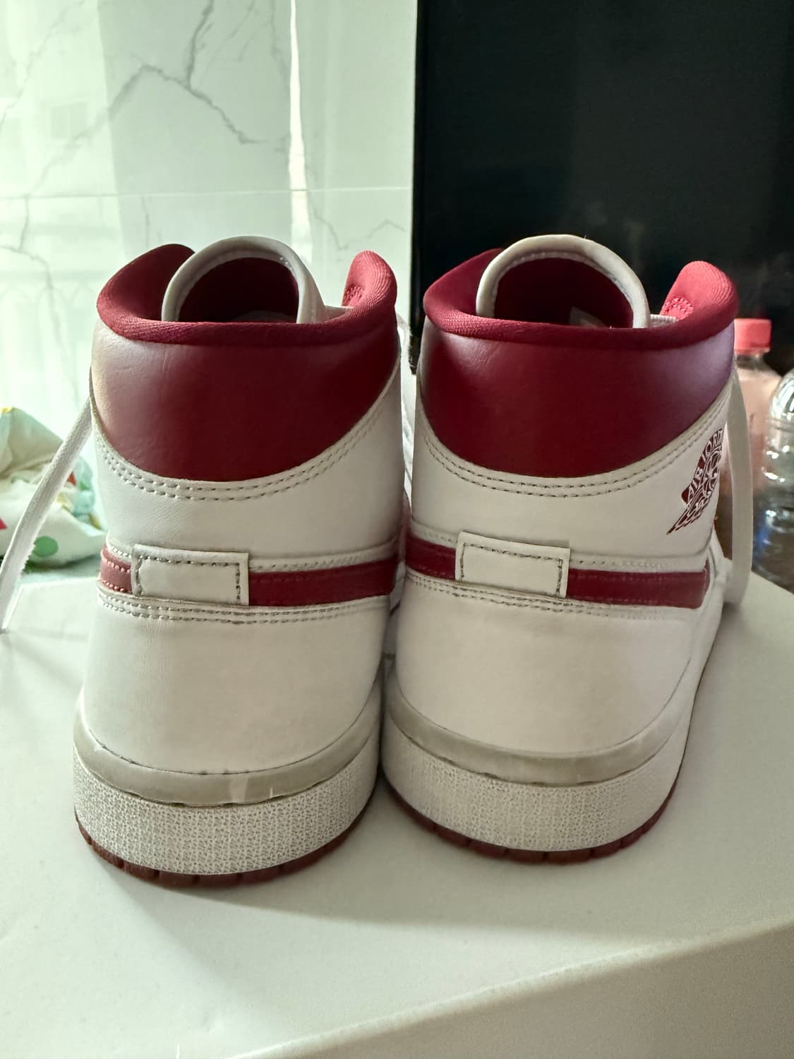 나이키 조던1 미드 챔피언쉽 레드 270사이즈 상품이미지4