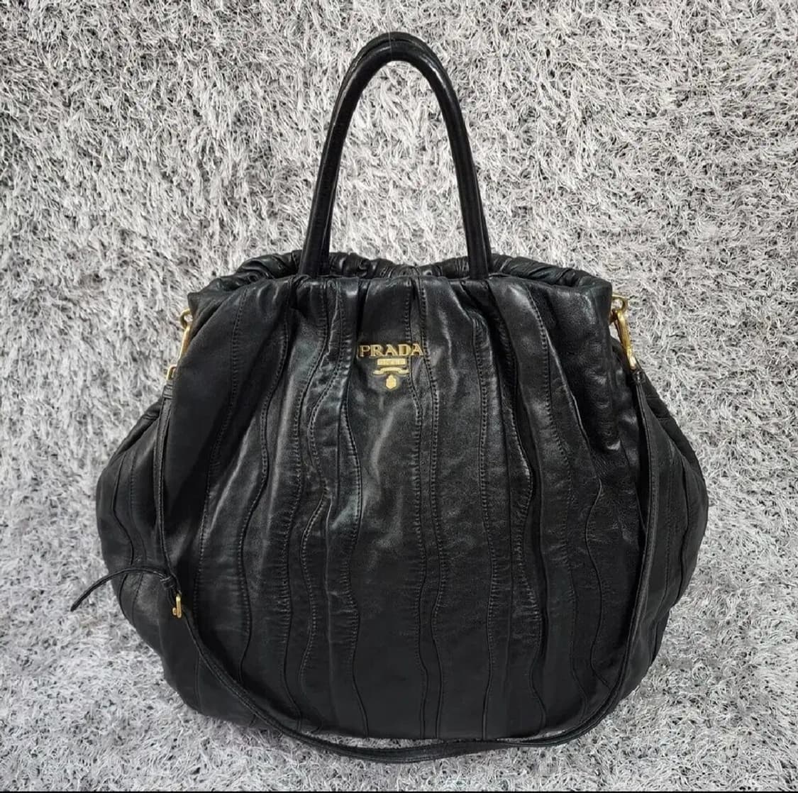 프라다 토트백 상품이미지1