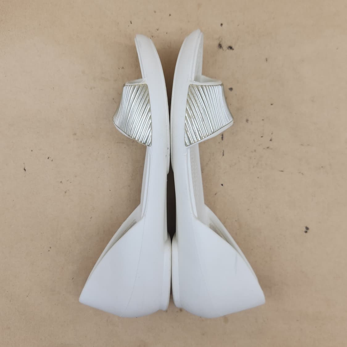 크록스 리나 여성샌들w6 230 상품이미지5