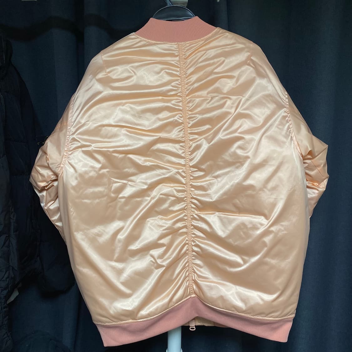 아디다스 롱 봄버 자켓 핑크 XS 상품이미지2