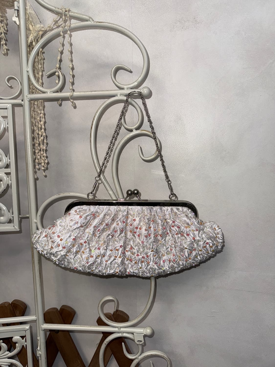 White fairy spangled beads chain bag 상품이미지1