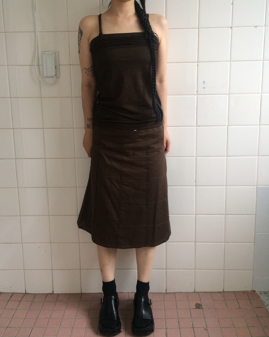 Glitter back x line sleeveless 상품이미지1