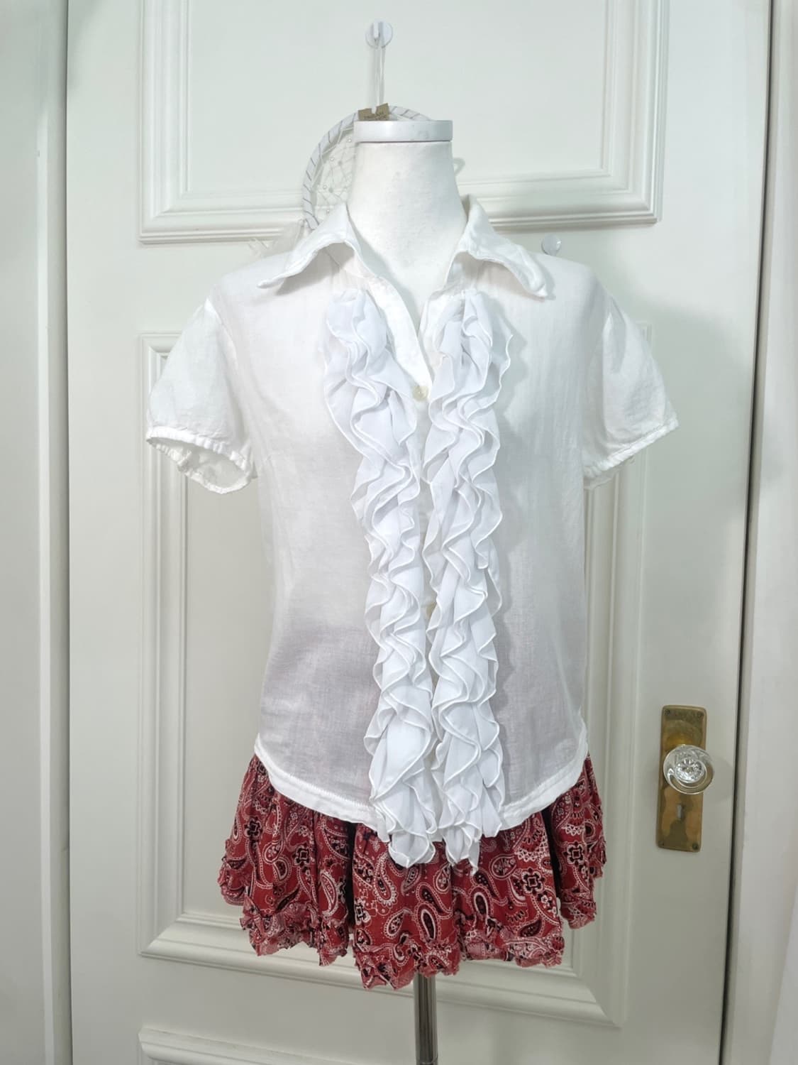 white ruffle cotton half shirt blouse 상품이미지5
