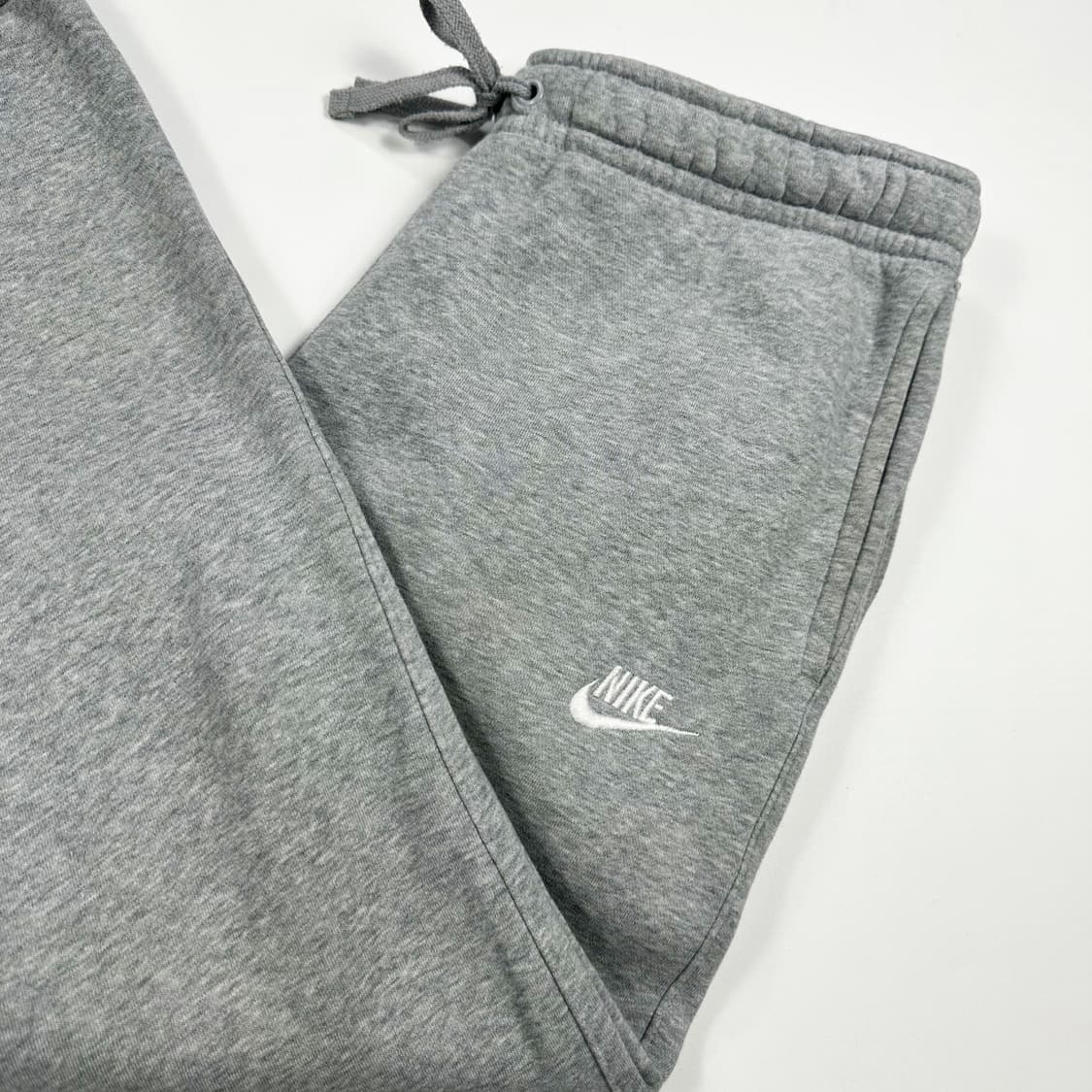 나이키 퓨추라 그레이 조거팬츠 (L 여성추천) 상품이미지1