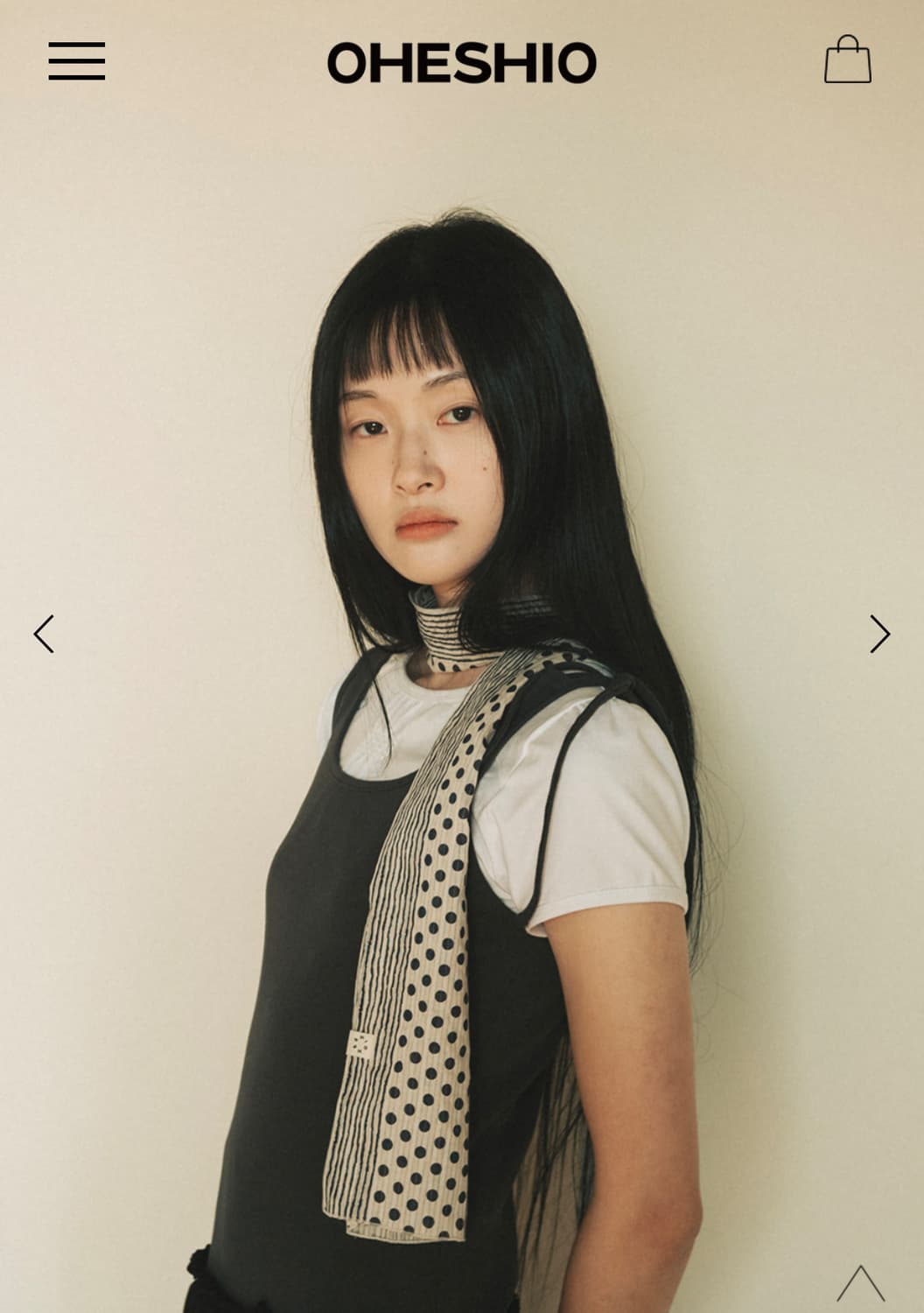 새상품) 오헤시오 도트 시어 포인트 스카프 아이보리 상품이미지1